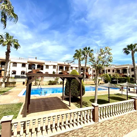 Casa Amigos With Private Garden And Poolview * Torrevieja