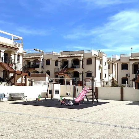 Casa Amigos With Private Garden And Poolview
