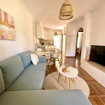 Casa Amigos With Private Garden And Poolview Apartment *