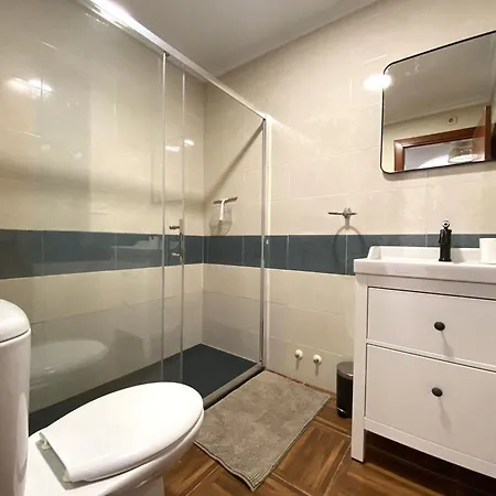 شقة Casa Amigos With Private Garden And Poolview